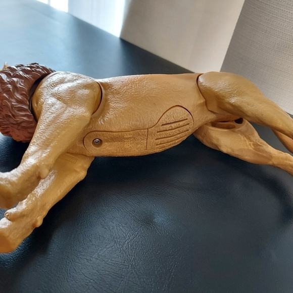 Jumanji Wild Kingdom Roaring Lion Action Figure With Sound/Motion Also Warthog - Picture 5 of 10